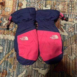 pink and purple north face gloves, girls large,water proof